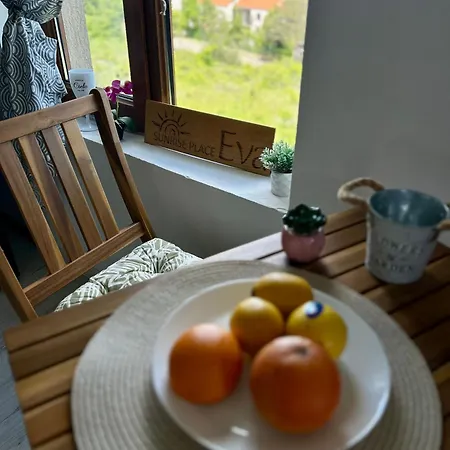 公寓 Sunrise Place Eva 索佐波尔